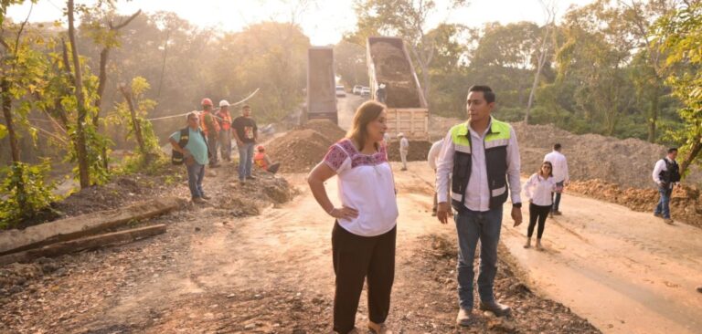 Rocío Nahle supervisa obras de infraestructura carretera y educativa en Veracruz
