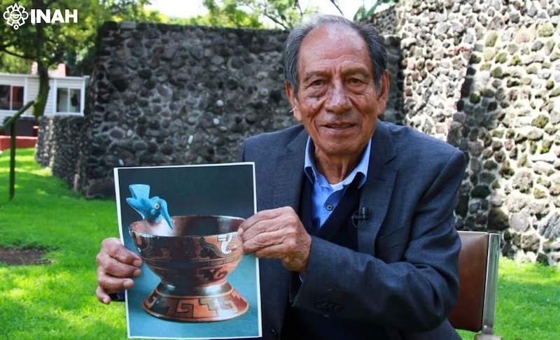 arqueólogo Roberto Gallegos Ruiz