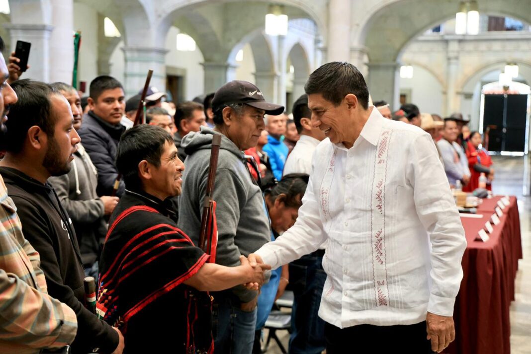 Salomón Jara reconoce los 45 años de lucha y resistencia del MULT