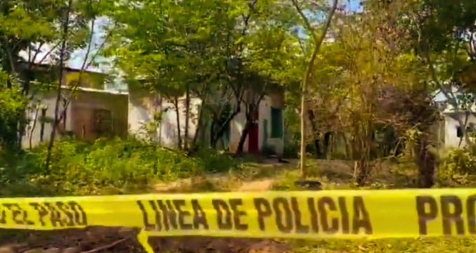 Suman 7 cuerpos hallados en fosa clandestina de Jáltipan, Veracruz