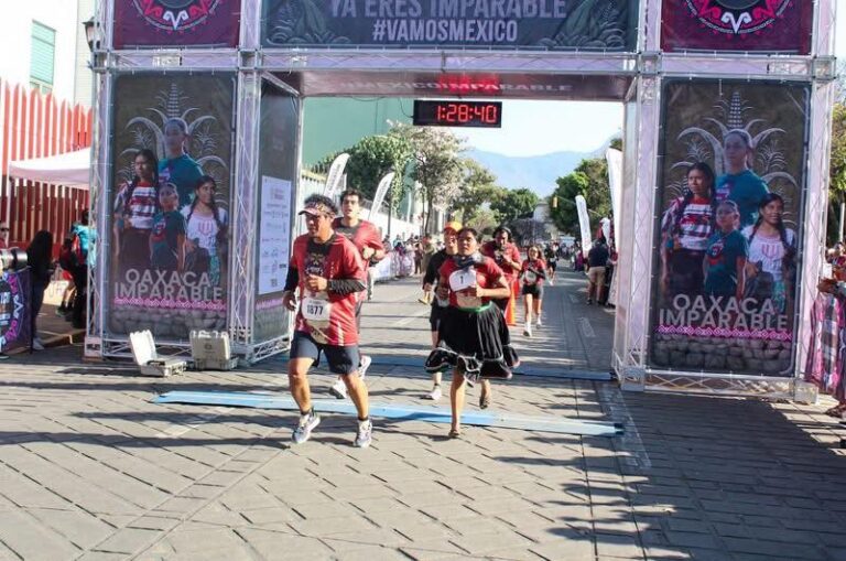 “México Imparable“ reúne a 3 mil corredores en Oaxaca