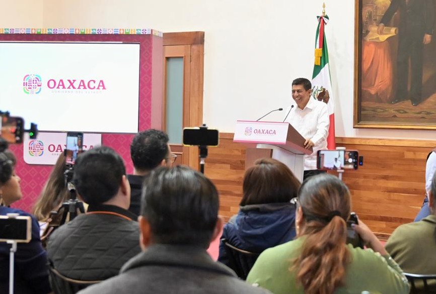Oaxaca respalda iniciativa para fortalecer ley contra el feminicidio: Salomón Jara