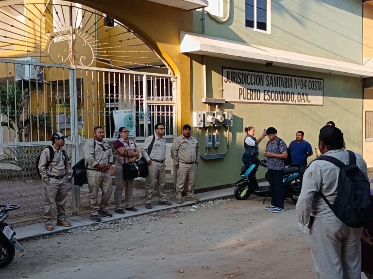 Personal de Salud se declara en paro por falta de insumos