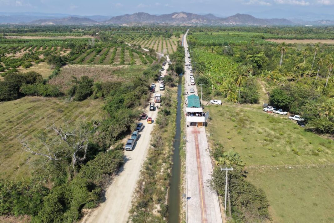 Salomón Jara impulsa obras de infraestructura para el desarrollo de la Costa oaxaqueña