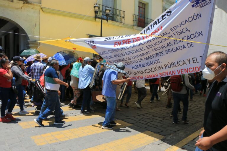 Sección 22 del SNTE se suma al paro de 72 horas