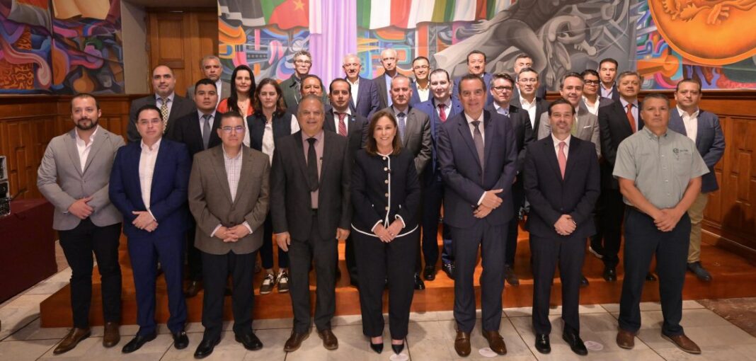 Veracruz atrae mil 186 millones de dólares en 17 proyectos de inversión