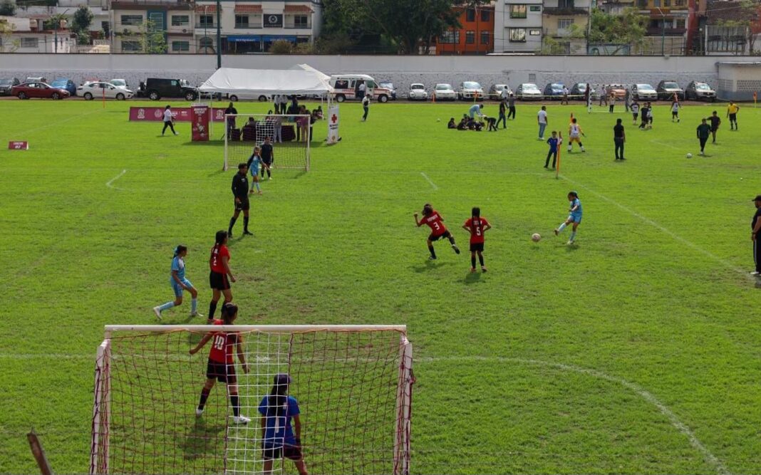 Inauguran el Mundialito Escolar en Xalapa