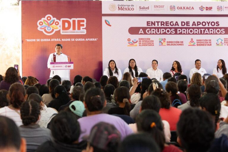 Otorgan apoyos a más de mil habitantes de la Zona Metropolitana de Oaxaca