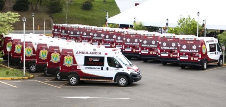 Fortalecen el sistema IMSS-Bienestar en Veracruz con nuevas ambulancias