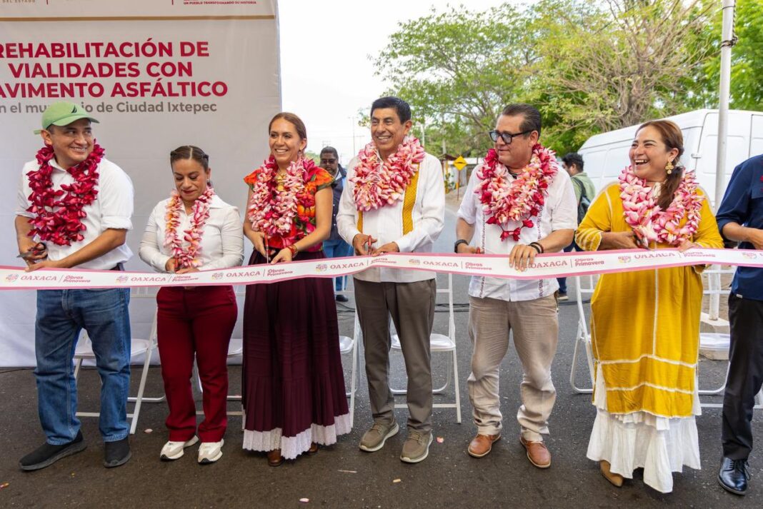 Inauguran obras de infraestructura en el Istmo oaxaqueño