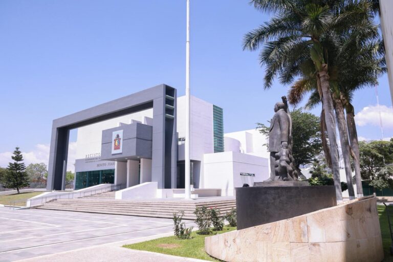 Oaxaca, primer estado en aprobar reforma que aplaza elección judicial a 2028