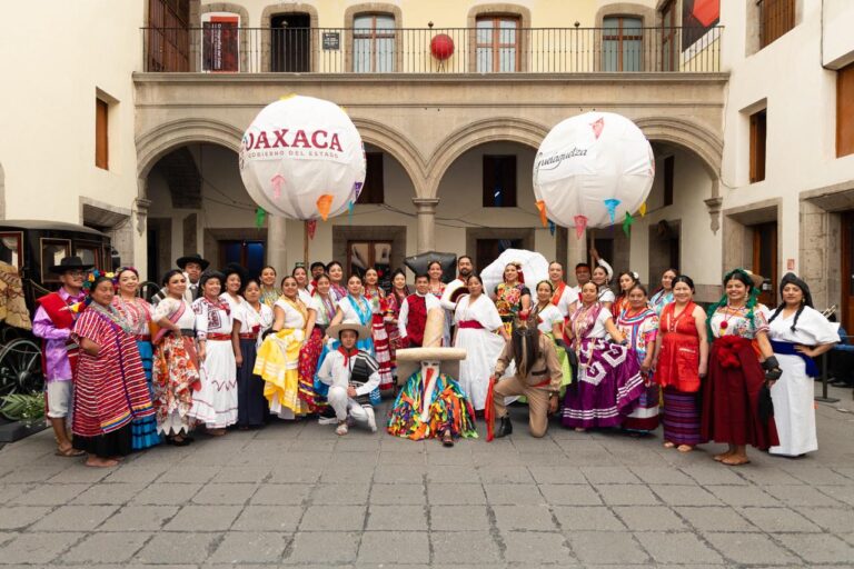 Salomón Jara presenta la Guelaguetza 2026 en la CDMX