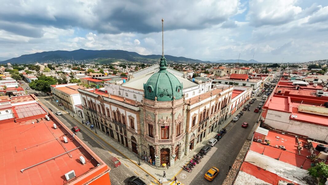 Se mantiene ola de calor sobre Oaxaca