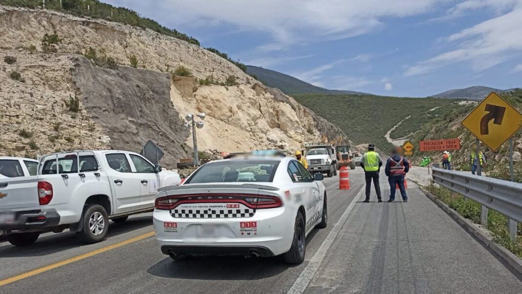 Cierran la autopista Cuacnopalan-Oaxaca por trabajos de reparación