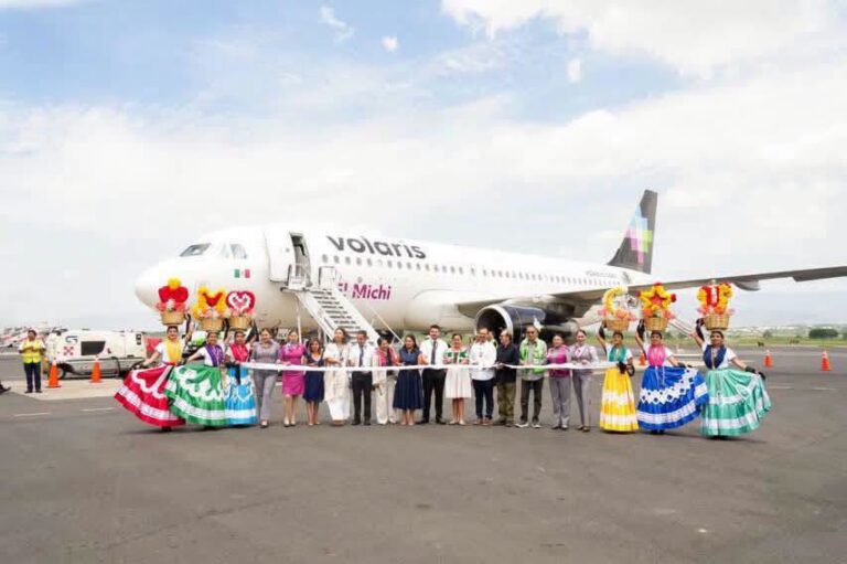 Conectan a Oaxaca y Querétaro con nuevo vuelo directo
