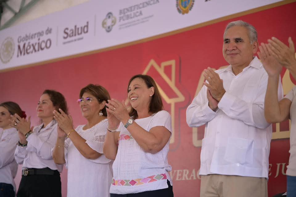 Rocío Nahle entrega más de 5 mil apoyos sociales en Veracruz