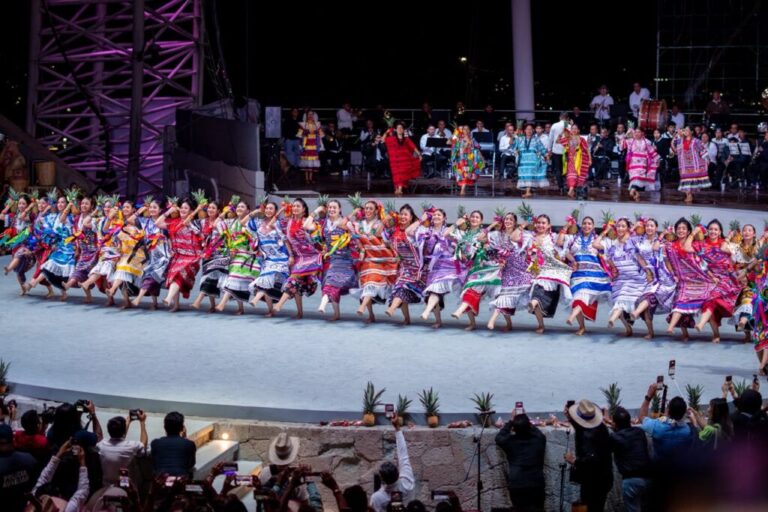 Concluye la Guelaguetza 2026