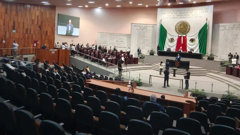 Congreso de Veracruz endurece requisitos para la revocación de mandato