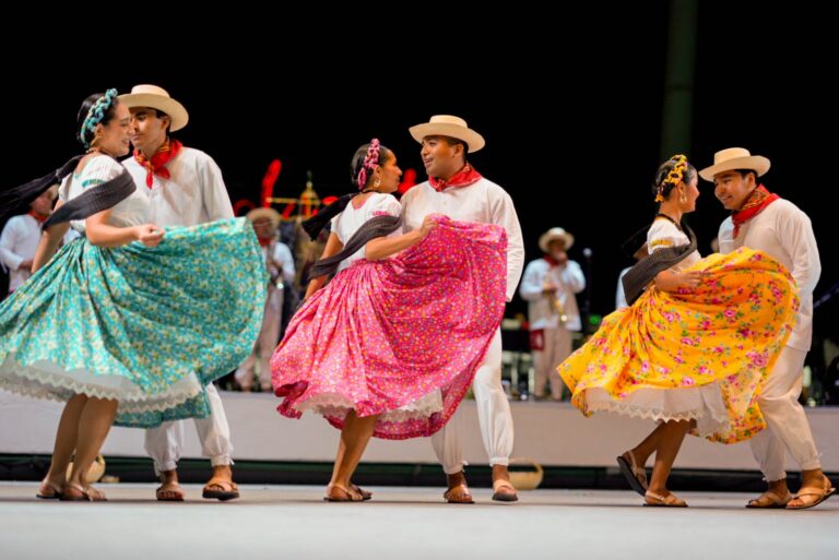 Culmina con éxito el Primer Lunes del Cerro de la Guelaguetza 2026