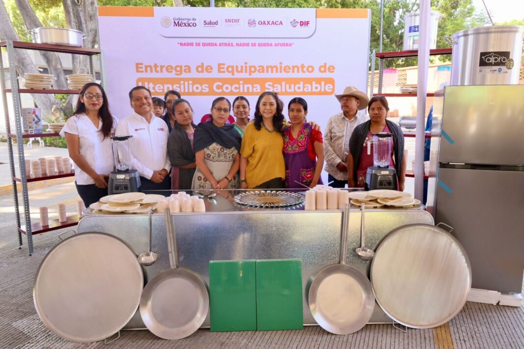 DIF Oaxaca equipa a 19 comedores escolares de Valles Centrales con 