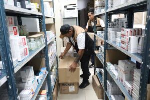 Distribuyen más de 36 mil medicamentos e insumos en el sur de Veracruz