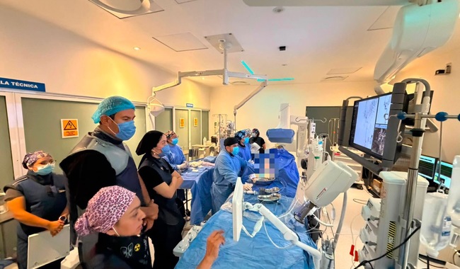 ISSSTE en Veracruz realiza con éxito su primera neurointervención endovascular