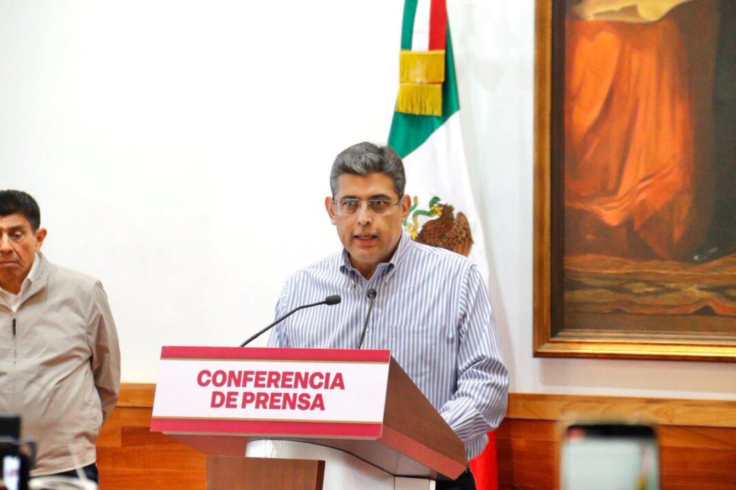 Presentan la Feria del Mezcal 2026 en Oaxaca