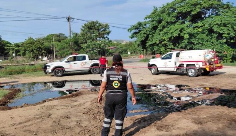 Reportan nueva fuga de combustóleo en refinería de Salina Cruz
