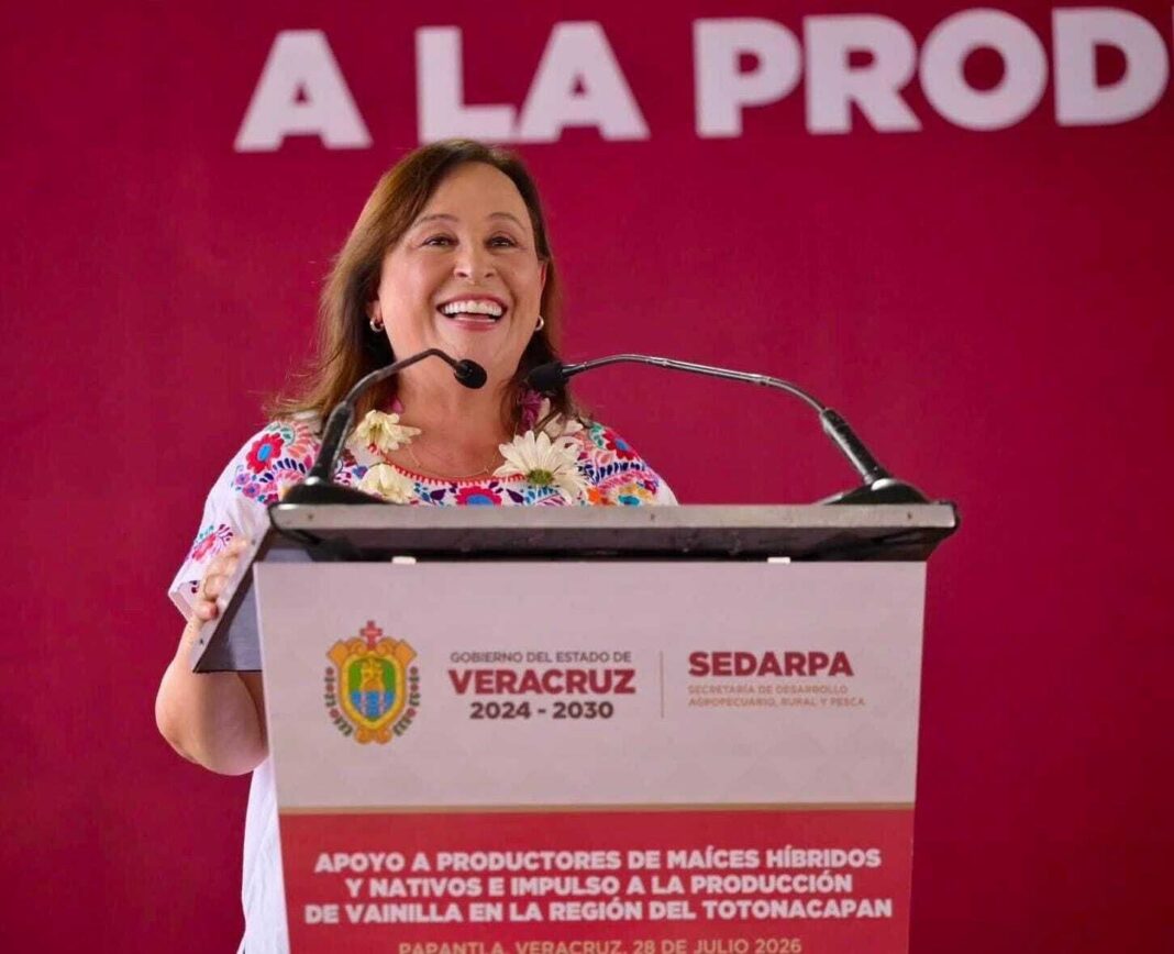 Rocío Nahle entrega apoyos agrícolas y pone en marcha la Casa de Semilla en el Totonacapan