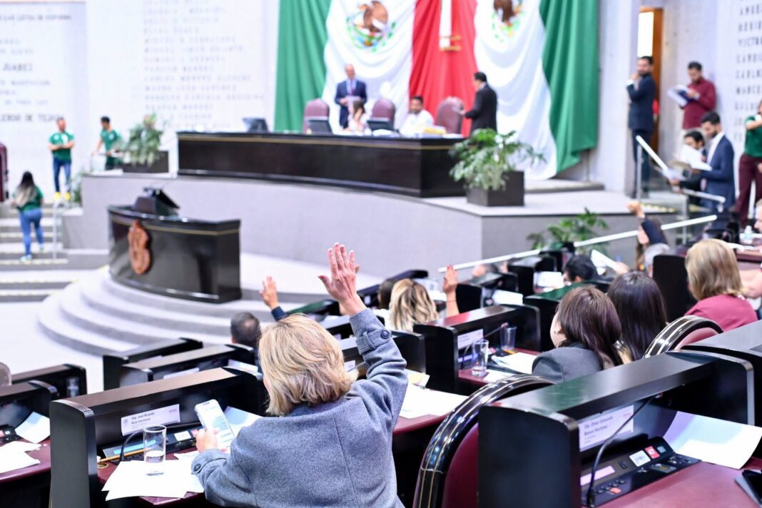 Veracruz prohíbe la reelección inmediata y el nepotismo electoral