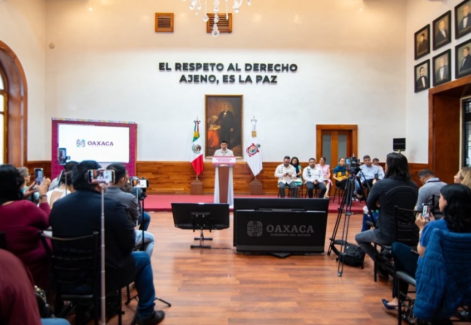 Salomón Jara demanda justicia por la muerte de 17 migrantes mexicanos en custodia del ICE
