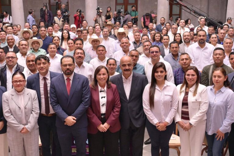 Un respiro financiero: alcaldes celebran liquidación de deuda bursátil en Veracruz