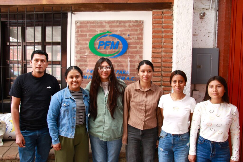 Estudiantes de la UTVCO obtienen becas de la asociación Proyectos para un Futuro Mejor