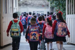 Regresan a las aulas más de 812 mil estudiantes en Oaxaca