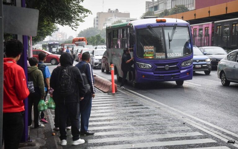 Transporte urbano en México movilizó a 268.8 millones de pasajeros en junio: Inegi