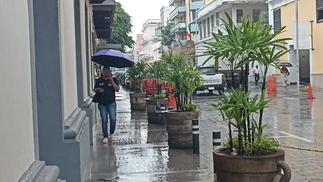 Calor sofocante y tormentas aisladas marcarán el clima en Veracruz para este martes