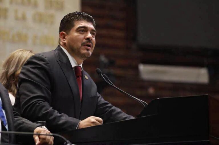 FGR y Fiscalía de Veracruz indagan el fallecimiento del legislador Zenyazen Escobar
