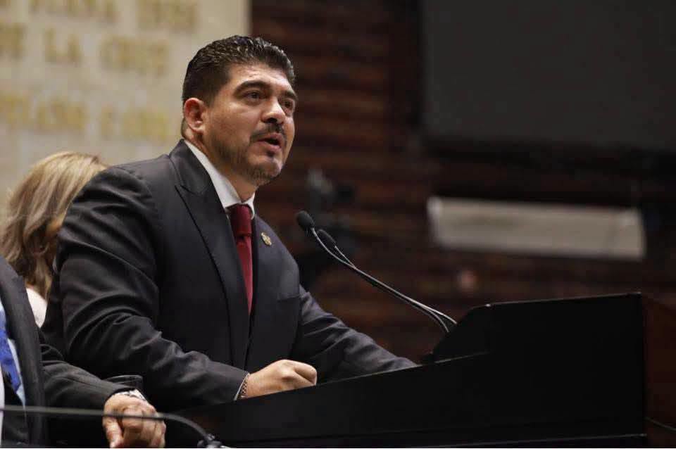 FGR y Fiscalía de Veracruz indagan el fallecimiento del legislador Zenyazen Escobar