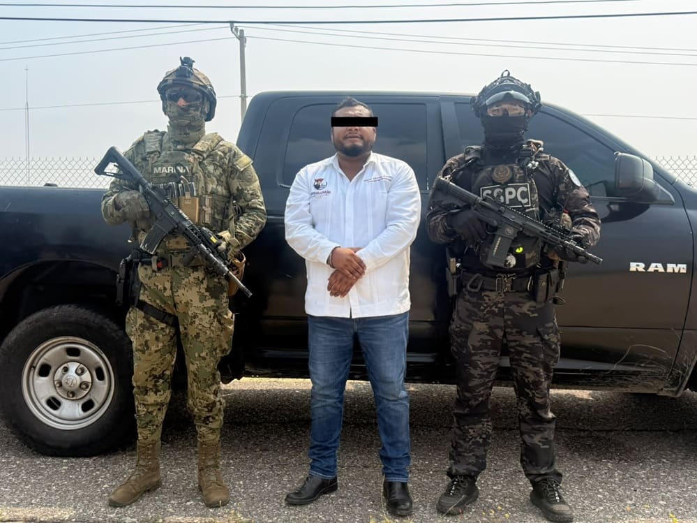 Ingresan al penal del Altiplano al alcalde de Juchitán, Oaxaca; es ligado al CJNG