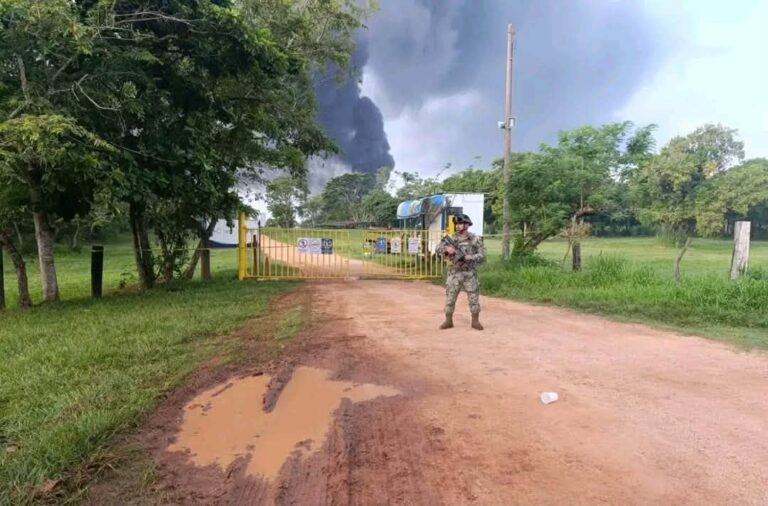 Jáltipan cancela el Grito y festejos patrios tras explosión en planta de sal