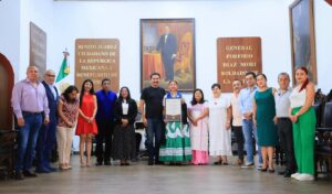 Oaxaca de Juárez reconoce a María Fernanda Cruz