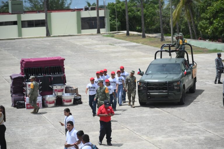 Oaxaca destina 30 mdp en insumos de emergencia para blindar a 15 municipios de la Costa