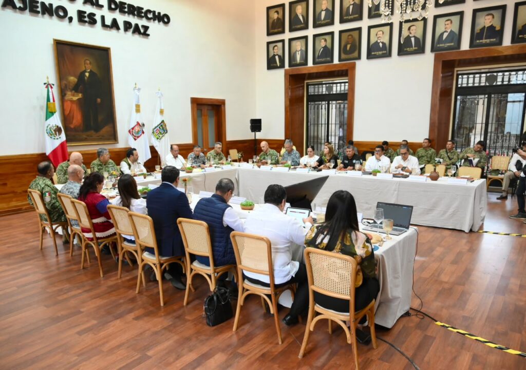 Oaxaca y Puebla acuerdan estrategia coordinada contra el delito en su zona limítrofe