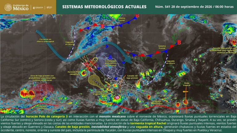 Tormenta ‘Rachel’ desata lluvias intensas y fuerte oleaje en la costa de Oaxaca