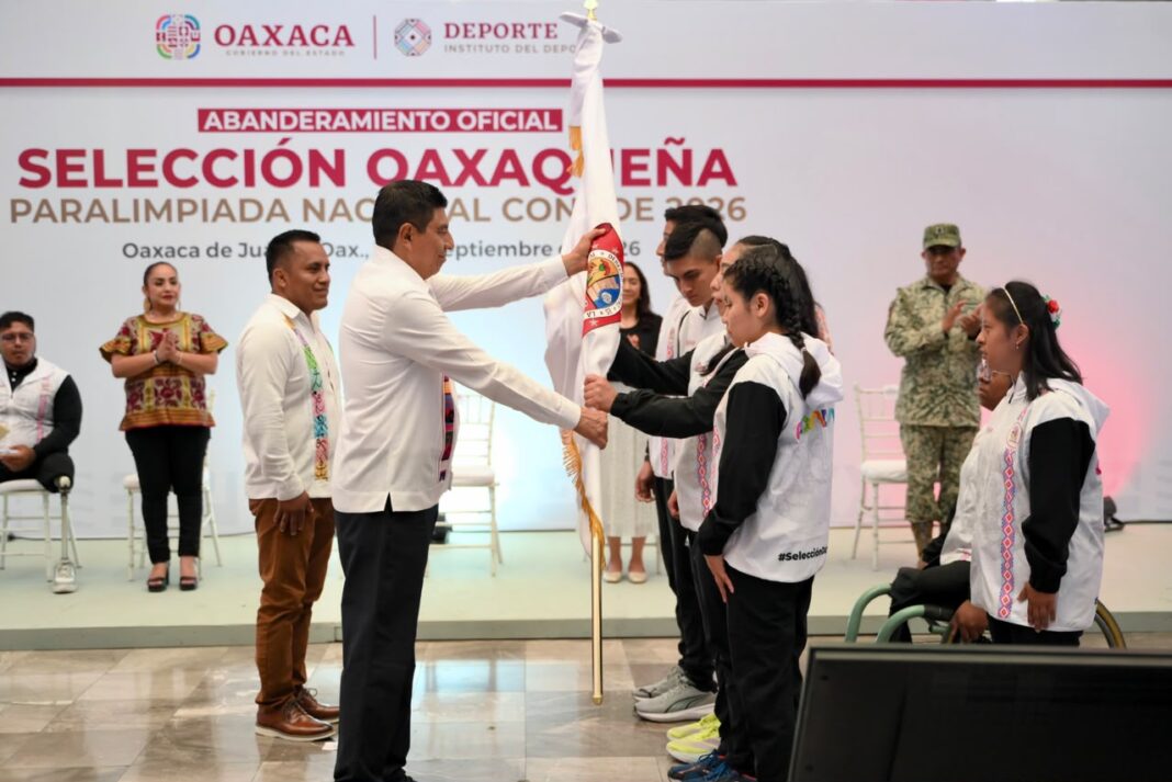 abanderan a la delegación oaxaqueña para la Paralimpiada Nacional 2026