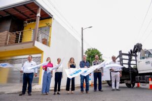 Arrancan programa de iluminación en Boca del Río
