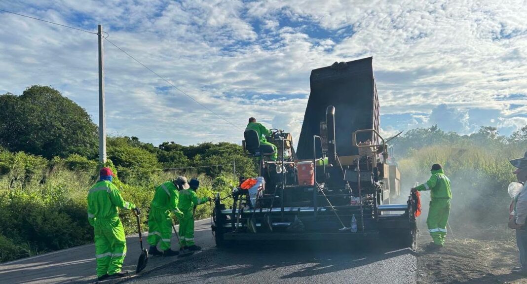 Avanzan los trabajos de rehabilitación de la carretera Córdoba-Veracruz