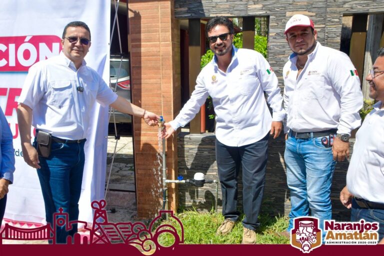 CAEV inaugura línea de conducción de agua potable en Naranjos