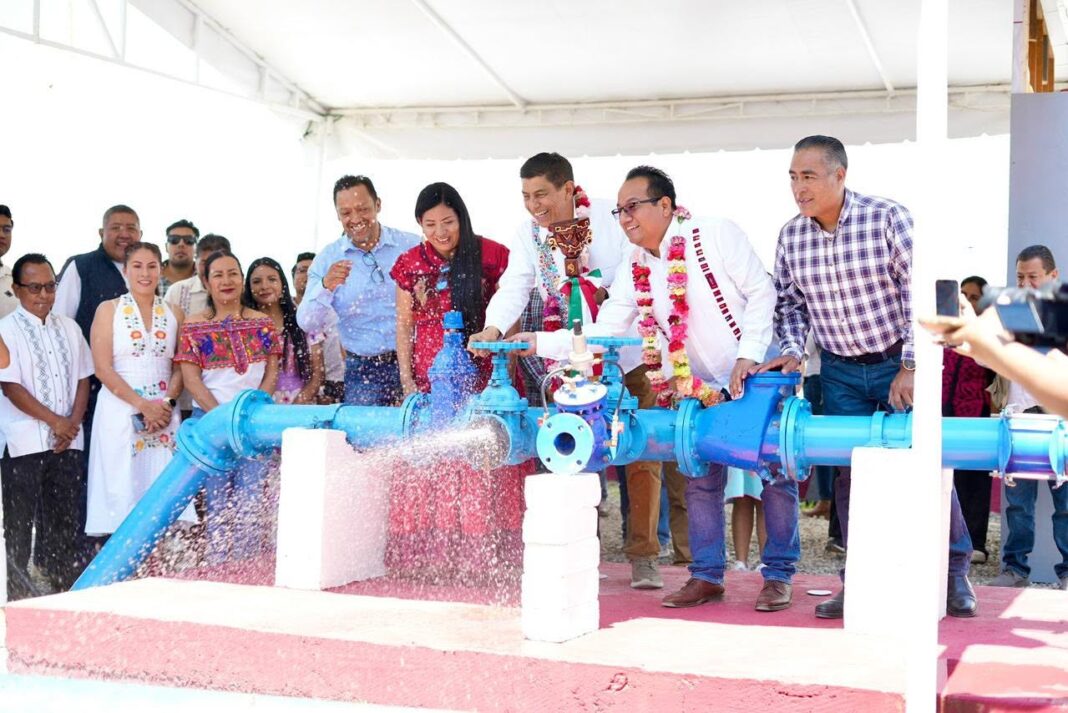 Federación y Oaxaca aceleran obras clave