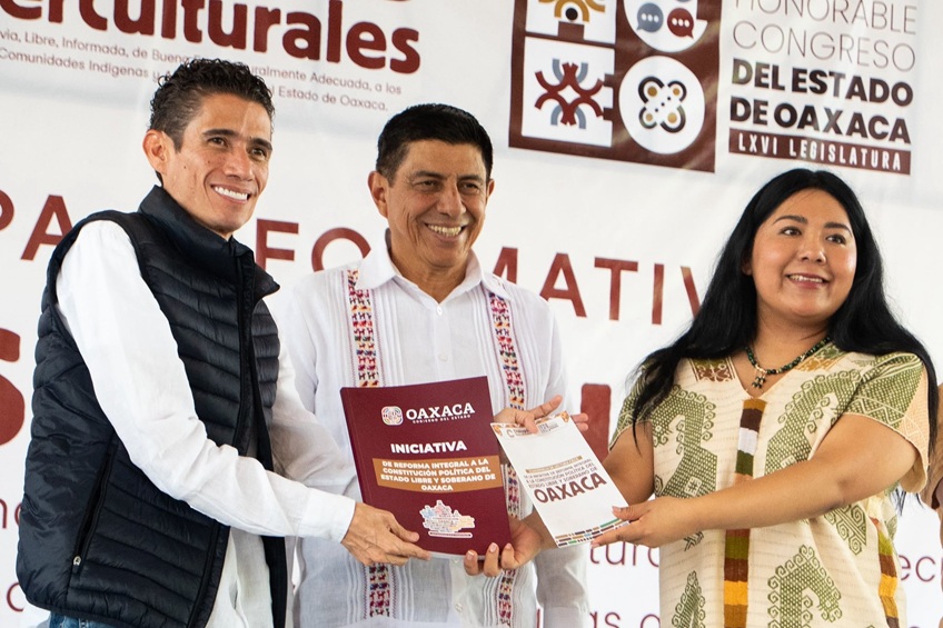 Oaxaca inicia consulta para reformar su Constitución